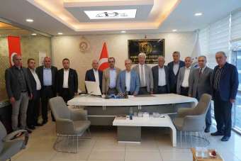 Diyarbakır'da kanaat önderlerinden 'Terörsüz Türkiye' sürecine destek