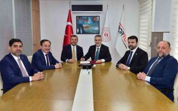 Karabük'ün 28 mahallede spor alanları yenileniyor