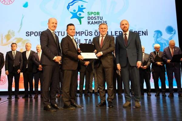 Kastamonu Üniversitesi'ne 'spor dostu kampüs' unvanı