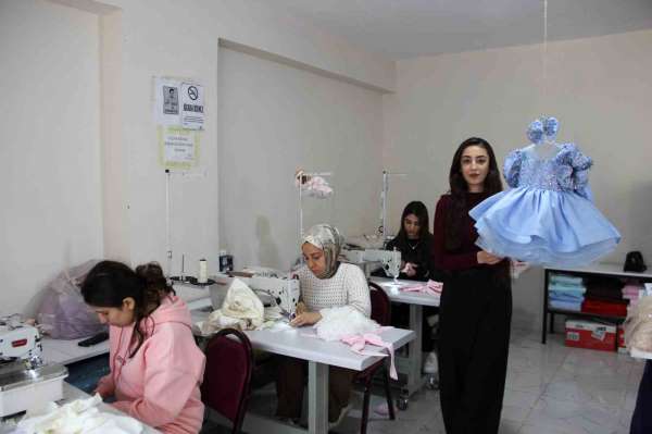 Şırnaklı girişimci izlediği dizideki moda tasarımcısı karakterinden etkilenerek 20 yaşında atölye kurdu