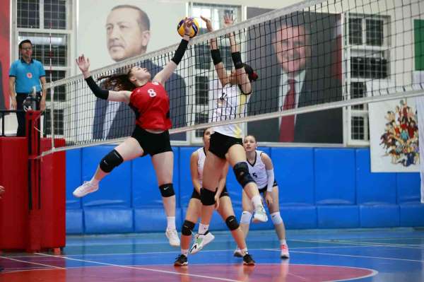 YurtLig voleybol Türkiye Şampiyonası Denizli'de başladı
