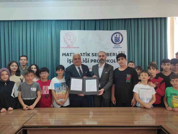 Bayburt Üniversitesi ile Bayburt İl Millî Eğitim Müdürlüğü arasında 'Matematik Seferberliği' protokolü imzalan
