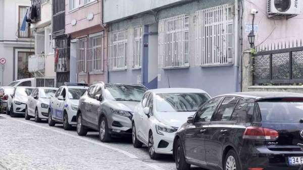 Fatih'te vahşet: Polis memuru arkadaşını parçalara ayırıp intihar etti