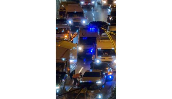 Bitlis Spor kutlamalarında ambulansa yol açan vatandaş takdir topladı