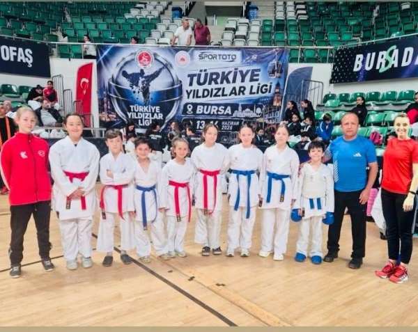 Karate Şampiyonasında Eskişehir rüzgarı