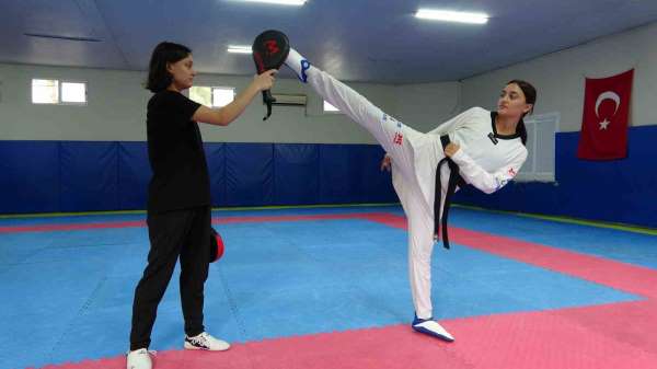 Spor hayatı bitecek denilen milli taekwondocu, şampiyon olarak geri döndü
