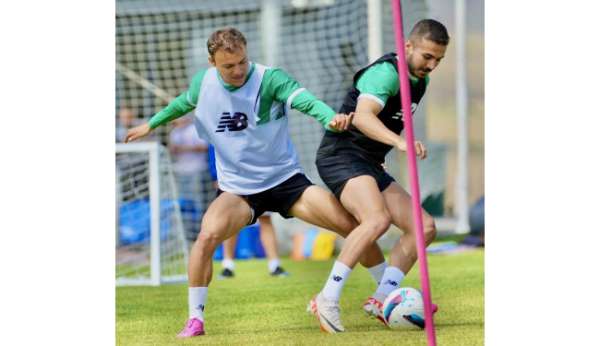 Konyaspor, Kayseri kampındaki hazırlıklarını sürdürüyor