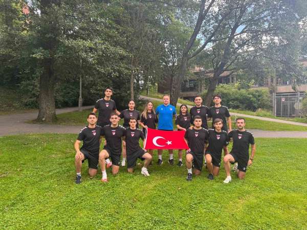 Genç hakemler, Gothia Cup 2025'te Türkiye'yi temsil ediyor