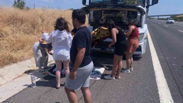 Kırkağaç'ta feci kaza: 1'i ağır 4 yaralı