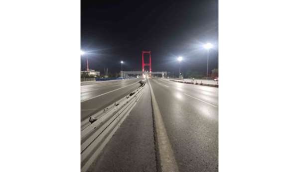 15 Temmuz Şehitler Köprüsü 'Milli Birlik Etkinlikleri' kapsamında trafiğe kapatıldı