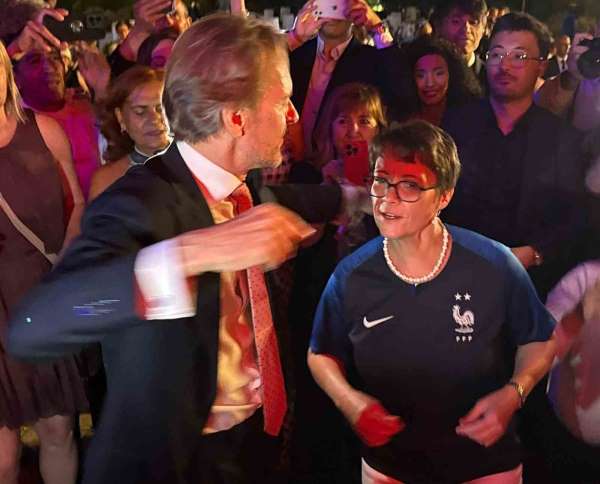 Diplomasinin ritmi 'Erik Dalı' oldu