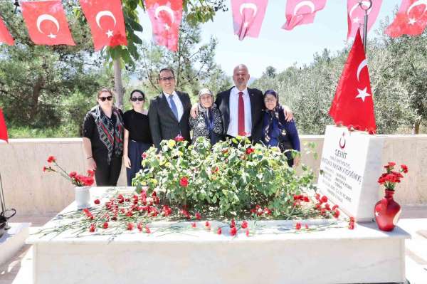 Menemen'de 15 Temmuz şehitleri dualarla anıldı