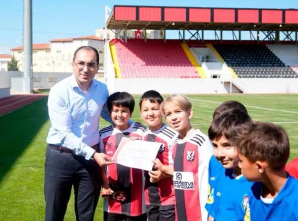 Tavşanlı'da 15 Temmuz Demokrasi ve Millî Birlik Günü Futbol Şenliği düzenlendi