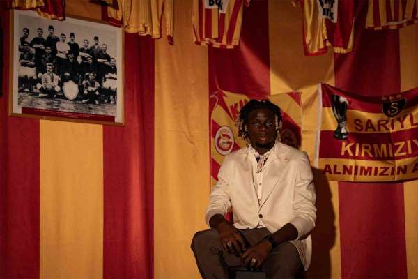 Ugochukwu: 'Buraya imza atmak benim için büyük bir gurur'
