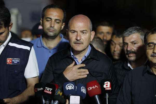 İçişleri Bakanı Süleyman Soylu: 'Kastamonu'da 62, yaklaşık 14-15'te Sinop'ta kayıp ihbarı var'