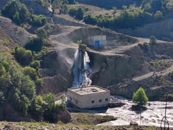 Amasya Valisi Doruk'tan HES açıklaması: 'Gölet tahliye oluyor'