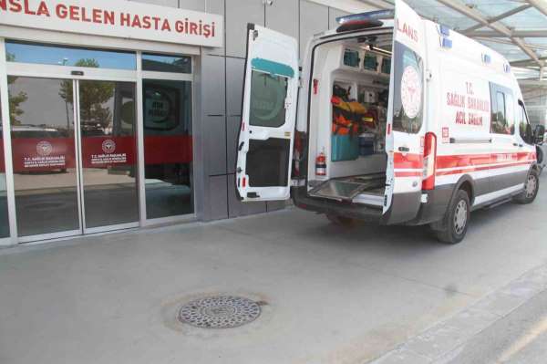 Konya'da bıçaklanan genç ağır yaralandı