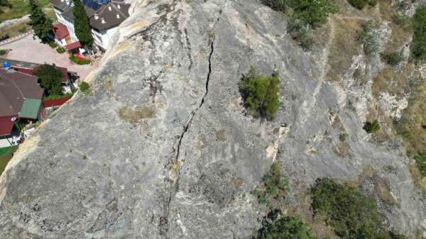 Tokat'ta 1939 Erzincan depreminin izleri halen gözleniyor