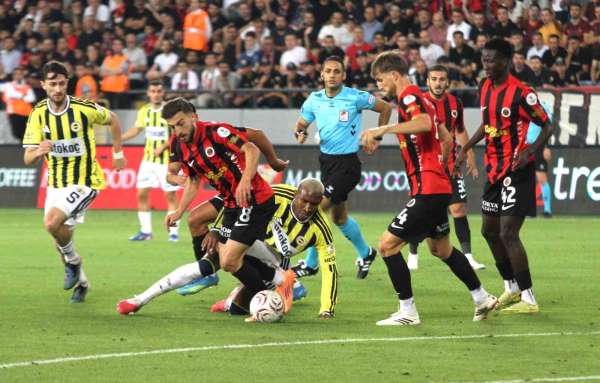 Trendyol Süper Lig: Gençlerbirliği: 1 - Fenerbahçe: 1