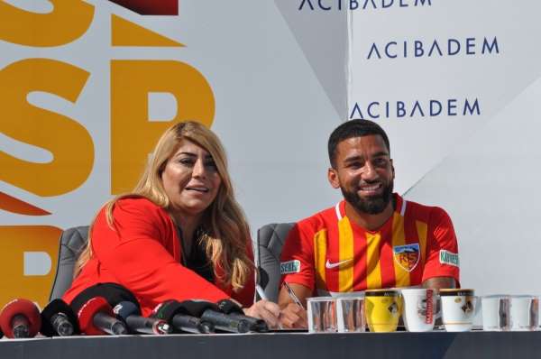 Kayserispor yeni transferleri tanıttı
