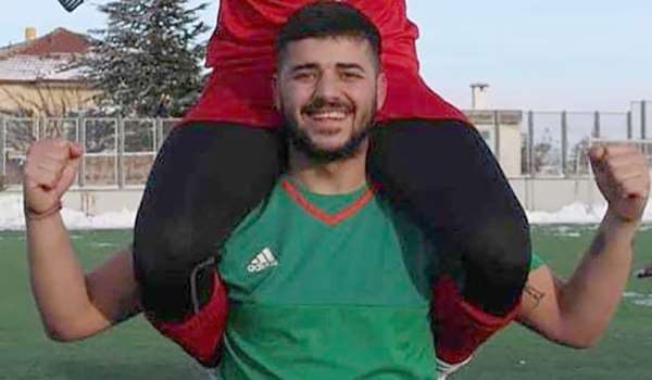 Kocasinan Ülküspor, Ayhan Akkum'u renklerine bağladı 