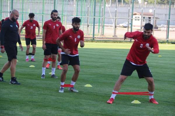 Sivas Belediyespor, Kırklarelispor maçı hazırlıklarına başladı