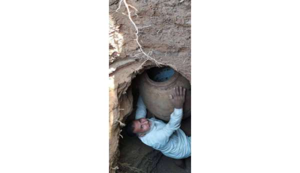 Irak'ta su kuyusu kazan adam tarihi eser buldu - Erbil haber