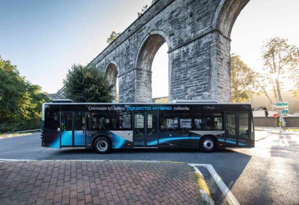 Mercedes-Benz Türk, Conecto hybrid'i Türkiye'de satışa sundu