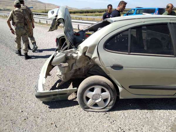 Muradiye'de trafik kazası: 1 yaralı - Van haber
