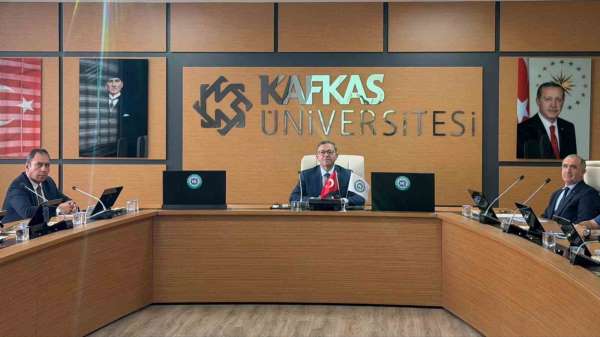 Kars'ta üniversite öğrencileri için güvenlik zirvesi