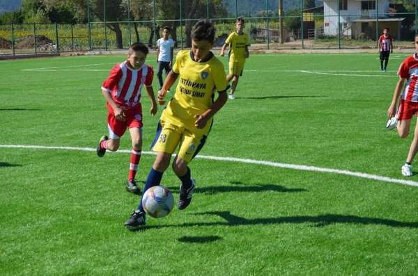 Pazarlar'dan Türk futboluna 3 yetenek 