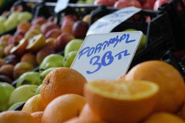 Kış meyve ve sebzeleri pazarda yerini alıyor