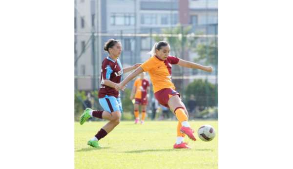 Turkcell Kadın Futbol Süper Ligi: Trabzonspor: 0 - Galatasaray: 2