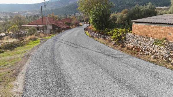 5 kırsal mahallenin yol yapım çalışmalarında sona gelindi