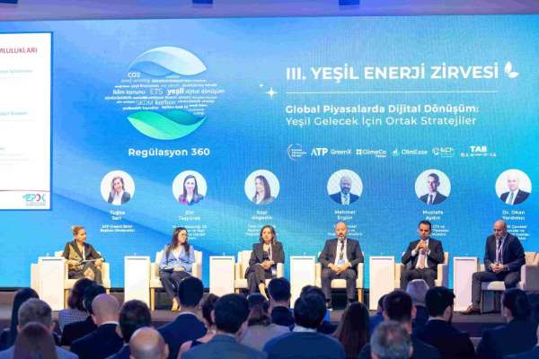 Enerji ve Sanayi sektörleri 3'üncü Yeşil Enerji Zirvesi'nde buluştu