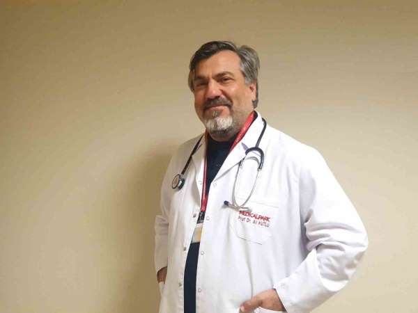 Prof. Dr. Kutlu: 'Kahverengi kokarca böceği sadece tarımı değil, sağlığımızı da tehdit ediyor'