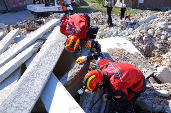 Samsun Büyükşehir'den nefes kesen tatbikat