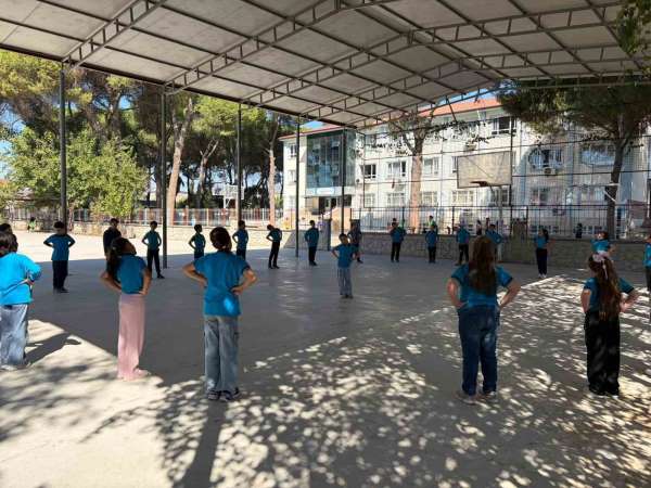 Aydın'da miniklerin antrenmanları devam ediyor