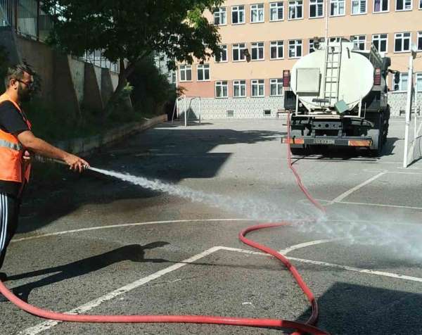 İlkadım'da ibadethane ve okullara 15 milyon TL'yi aşan destek