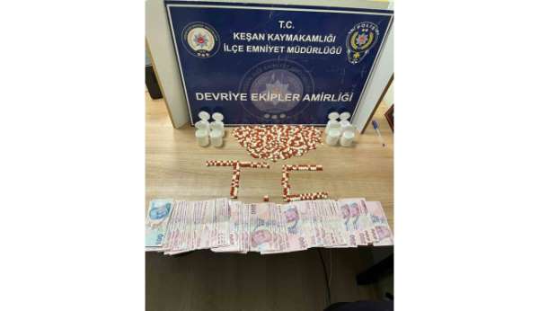 Keşan'da 413 sentetik eczanın ele geçirildiği olayda 4 şüpheli gözaltına alındı