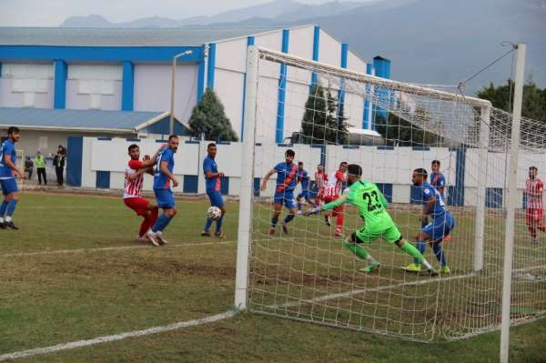 3. Lig: İskenderun FK: 1 - Karaman Belediyespor: 1