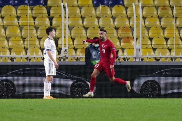UEFA Uluslar Ligi: Türkiye: 2 - Rusya: 1 (İlk yarı)