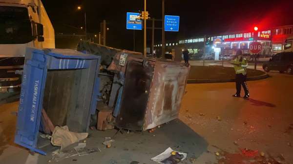 Tokat'ta tır ile traktör çarpıştı: 2 yaralı