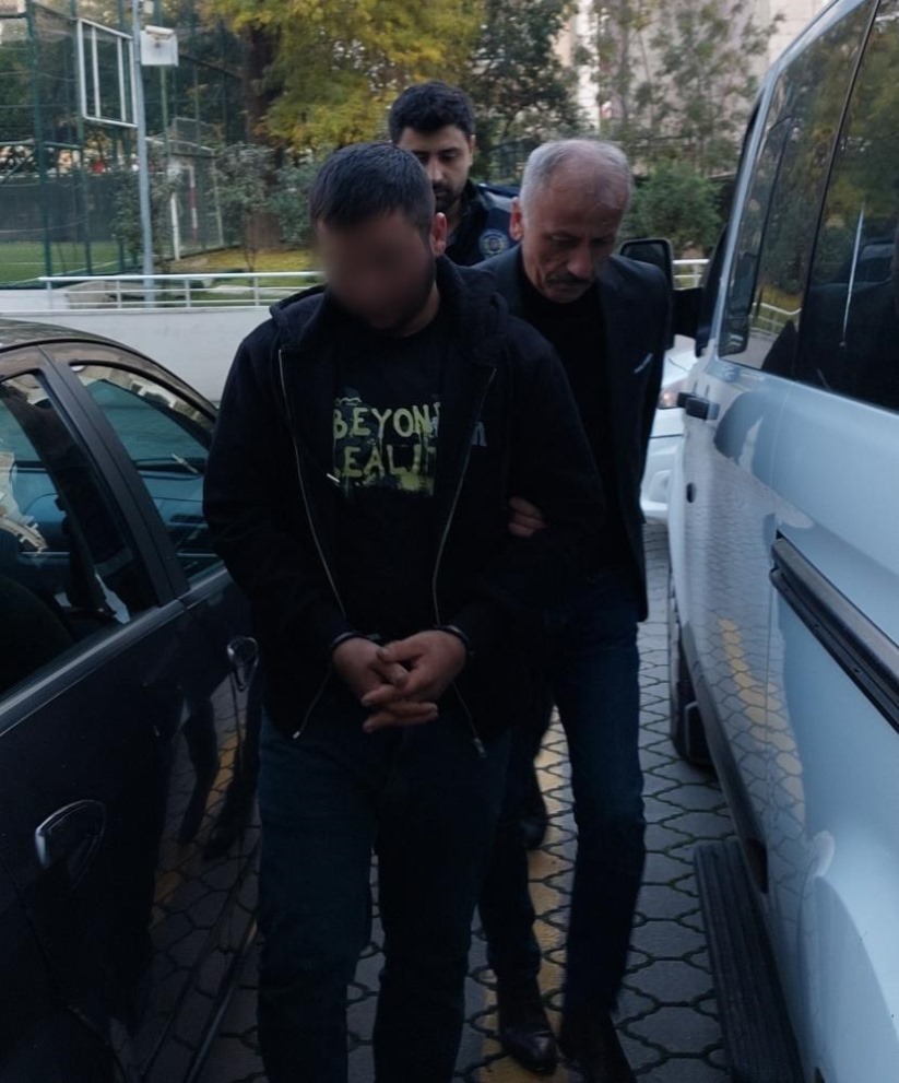 Samsun'da annesini tehdit ederek uyuşturucu parası isteyen şahıs tutuklandı