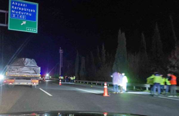 Anadolu Otoyolu'nda feci kaza: Otomobilin çarptığı yaya hayatını kaybetti