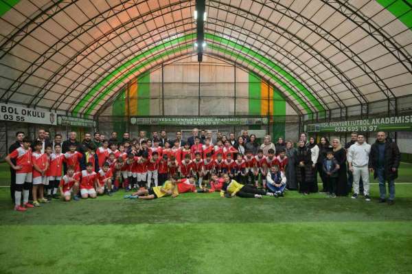 Esenyurt Belediyesi'nden gençlere spor desteği