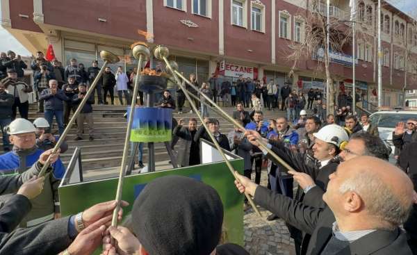 Bayburt'un ilçeleri doğalgazla buluştu