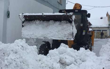 Elazığ'da kar nedeniyle 73 köy yolu ulaşıma kapandı 