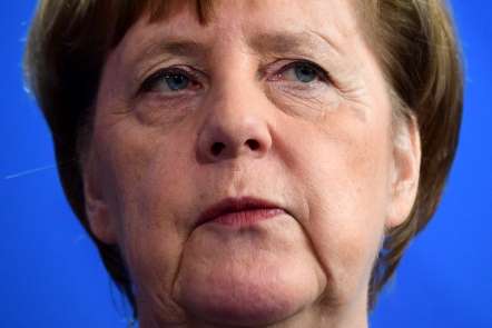 Almanya Başbakanı Merkel: 'Camilere yapılan saldırılar demokrasi ve hoşgörüye ya