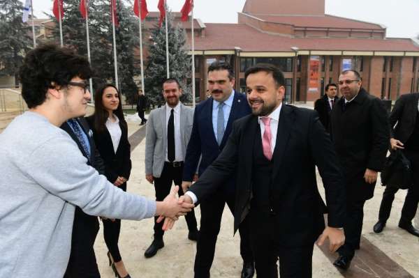 Cumhurbaşkanlığı Dijital Dönüşüm Ofisi Başkanı Dr. Ali Taha Koç Anadolu Üniversi